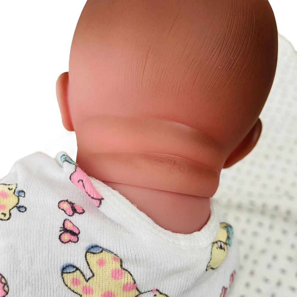 Berenguer 14” Baby Girl Doll Anatomically Correct Realistic Newborn Vinyl 22-07 - Picture 10 of 15